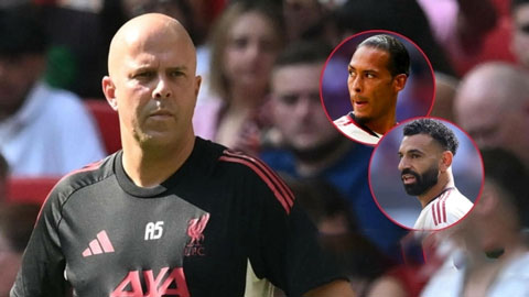 Ngoài Salah, Arne Slot cần phải 'trảm' cả Van Dijk